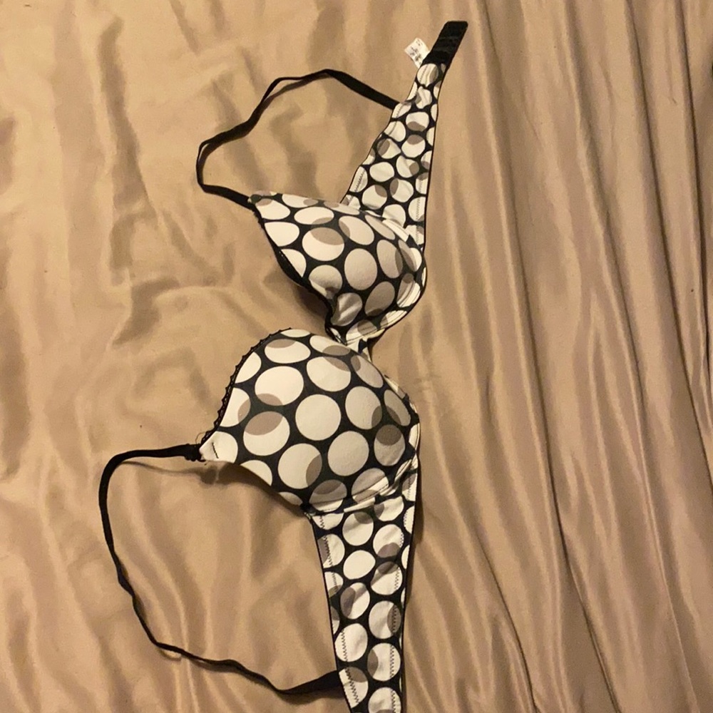 Brand new Maidenform push up bra!